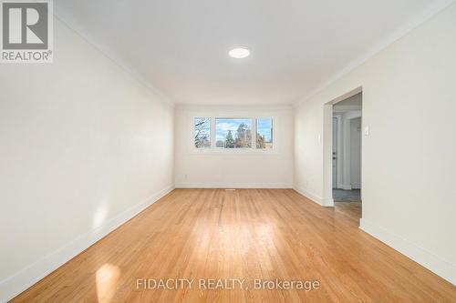 1030 Maitland Avenue, Ottawa, ON - Indoor Photo Showing Other Room