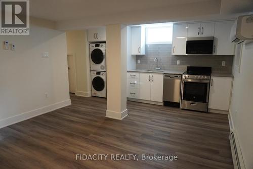 1030 Maitland Avenue, Ottawa, ON - Indoor Photo Showing Kitchen