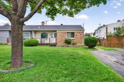 9250 Rue de l'Amazone  Québec (La Haute-Saint-Charles), QC G2B 3S7