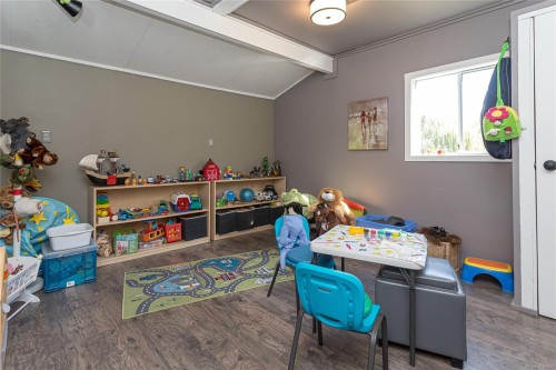 9265 Chemainus Rd, Chemainus, BC 