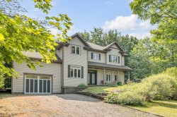 6 Rue des Frênes  Fossambault-Sur-Le-Lac, QC G3N 1Y4