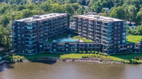 Photo aérienne - 615-695 Boul. Perrot, L'Île-Perrot, QC - Outdoor With Body Of Water