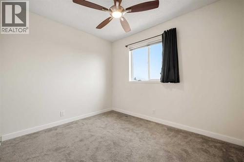 91 Hidden Crescent Nw, Calgary, AB 