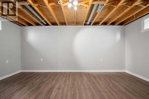 91 Hidden Crescent Nw, Calgary, AB 