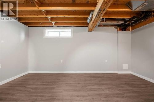 91 Hidden Crescent Nw, Calgary, AB 
