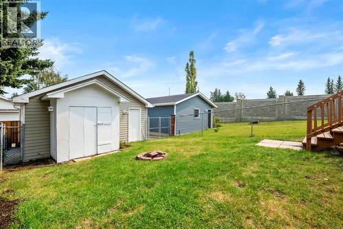 91 Hidden Crescent Nw, Calgary, AB 