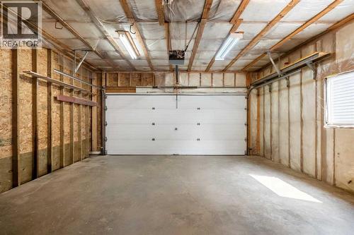 91 Hidden Crescent Nw, Calgary, AB 