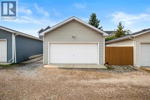 91 Hidden Crescent Nw, Calgary, AB 