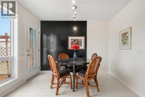 91 Hidden Crescent Nw, Calgary, AB 