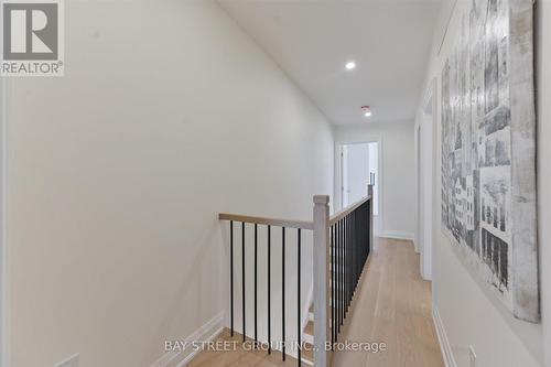 547 Eastern Avenue, Toronto, ON - Indoor Photo Showing Other Room