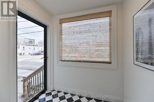 547 Eastern Avenue, Toronto, ON - Indoor Photo Showing Other Room