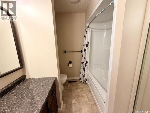 2173 Douglas Avenue, North Battleford, SK - Indoor Photo Showing Bathroom