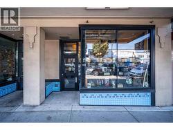 2522 E HASTINGS STREET  Vancouver, BC V5K 1Z3