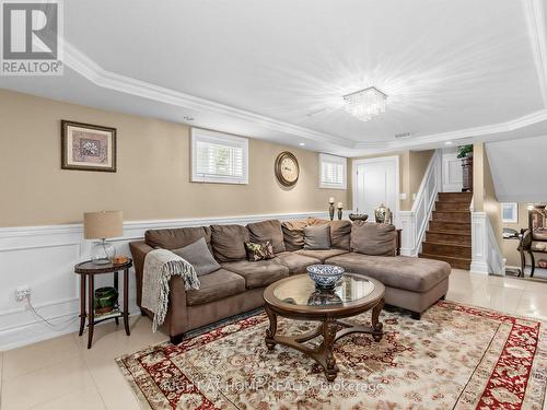 2 Grenadine Court, Toronto, ON - Indoor Photo Showing Living Room