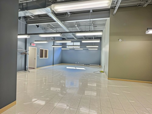 Salle - 25 Rue Gamble E., Rouyn-Noranda, QC - Indoor