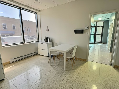 Bureau - 25 Rue Gamble E., Rouyn-Noranda, QC - Indoor