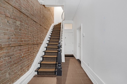 Hall d'entrée/Vestibule - 1-1220 Rue St-Mathieu, Montréal (Ville-Marie), QC - Indoor Photo Showing Other Room