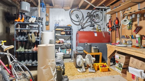 Atelier - 860 27E Rue, Saint-Georges, QC - Indoor Photo Showing Basement
