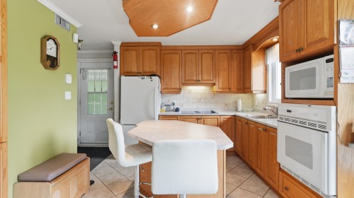 Cuisine - 860 27E Rue, Saint-Georges, QC - Indoor Photo Showing Kitchen