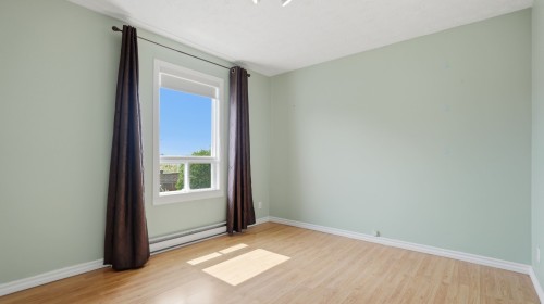 Chambre à coucher - 755 141E Rue, Saint-Georges, QC - Indoor Photo Showing Other Room