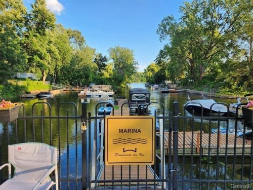 Water access - 1024-2555 Av. Du Havre-Des-Îles, Laval (Chomedey), QC - Outdoor With Body Of Water