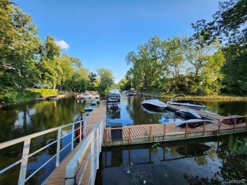 Water access - 1024-2555 Av. Du Havre-Des-Îles, Laval (Chomedey), QC - Outdoor With Body Of Water