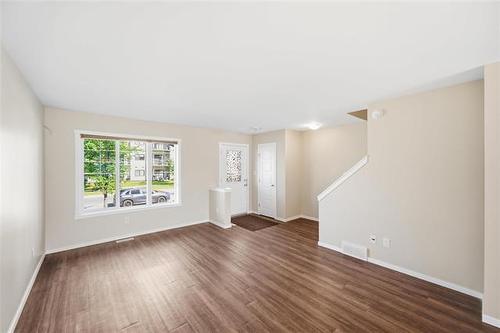 97 Lyra Gate, Winnipeg, MB 