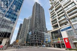 PH03 - 20 SOUDAN AVENUE Toronto, ON M4S 0E2