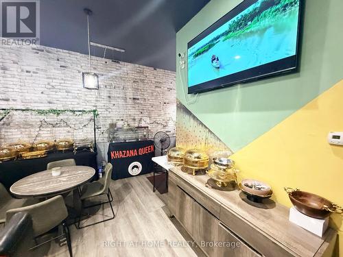 2891 Danforth Avenue, Toronto, ON 