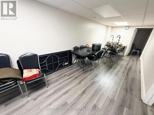 2891 Danforth Avenue, Toronto, ON 