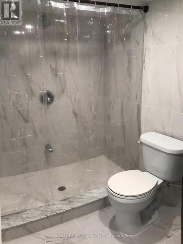 113 Southwood Drive, Kitchener, ON - Indoor Photo Showing Bathroom