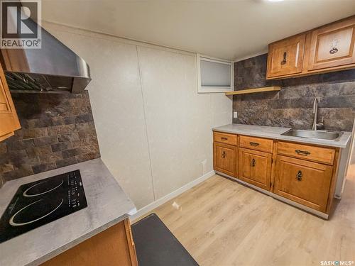 228 8Th Avenue E, Melville, SK - Indoor