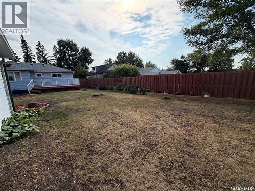 228 8Th Avenue E, Melville, SK - Outdoor