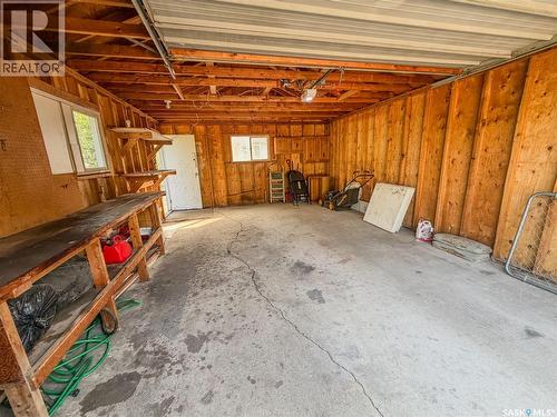 228 8Th Avenue E, Melville, SK - Indoor