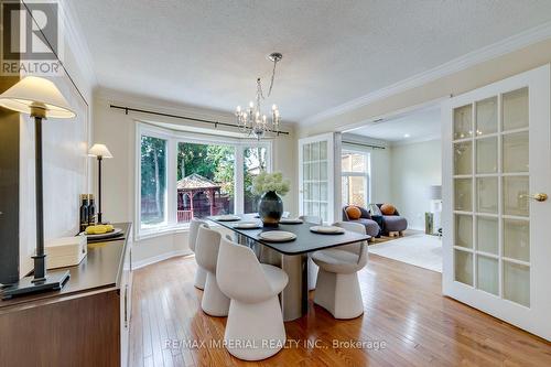4303 Mayflower Drive, Mississauga, ON - Indoor Photo Showing Dining Room