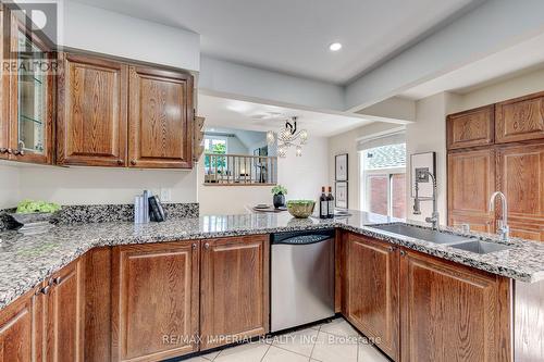 4303 Mayflower Drive, Mississauga, ON - Indoor Photo Showing Kitchen With Double Sink