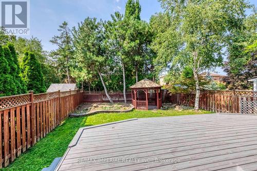 4303 Mayflower Drive, Mississauga, ON - Outdoor With Backyard