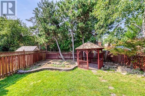 4303 Mayflower Drive, Mississauga, ON - Outdoor With Backyard