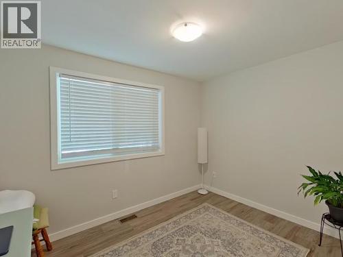 5720 Allen Ave, Powell River, BC - Indoor Photo Showing Other Room