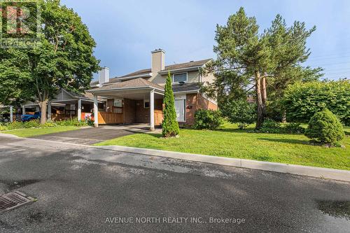 - - 104 Bannerhill Private, Ottawa, ON - Outdoor