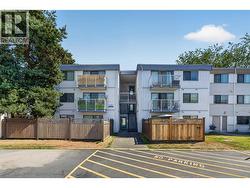 203 7220 LINDSAY ROAD  Richmond, BC V7C 3M6
