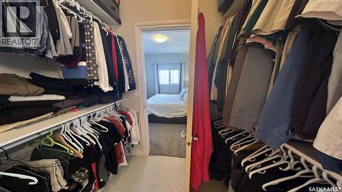 4046 33Rd Street W, Saskatoon, SK - Indoor With Storage