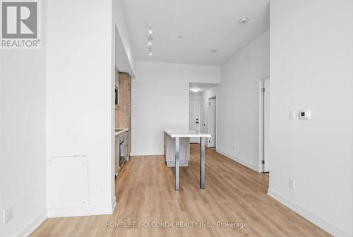 1806 - 292 Verdale Crossing, Markham, ON - Indoor