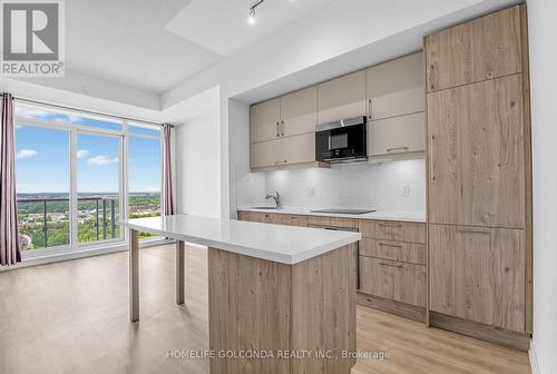 1806 - 292 Verdale Crossing, Markham, ON - Indoor Photo Showing Kitchen