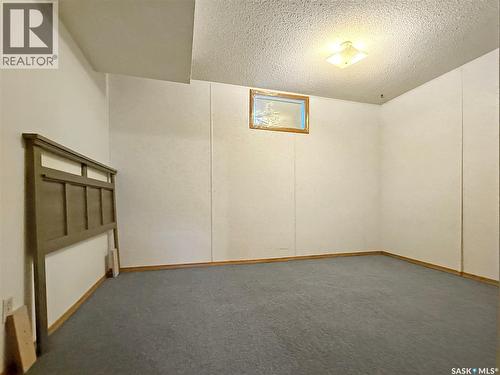 Se 477 3Rd Avenue Se, Swift Current, SK - Indoor Photo Showing Other Room