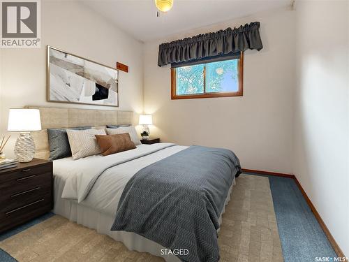 Se 477 3Rd Avenue Se, Swift Current, SK - Indoor Photo Showing Bedroom
