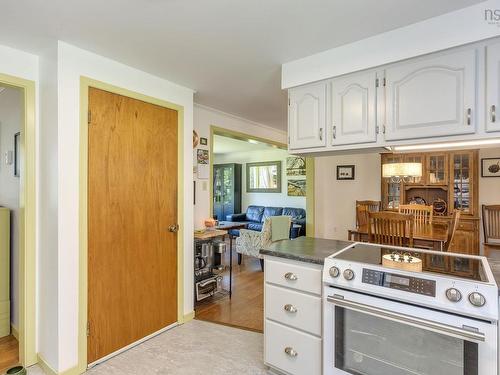 319 Birchcrest Drive, Cambridge, NS - Indoor Photo Showing Kitchen