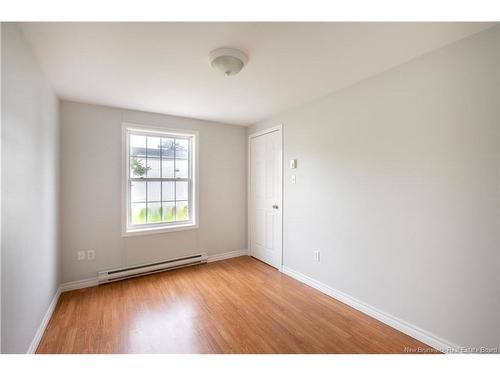 5 Nancy St, Moncton, NB 