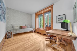 Bedroom - 