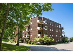 2-2865 Rothesay RD  Rothesay, NB E2E 5V1